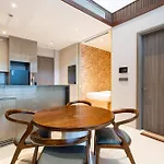 Marq Luxury Apartment By Nest Group
